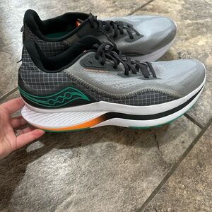 Saucony Endorphin Shift 2 Shoes men’s size 11.5
